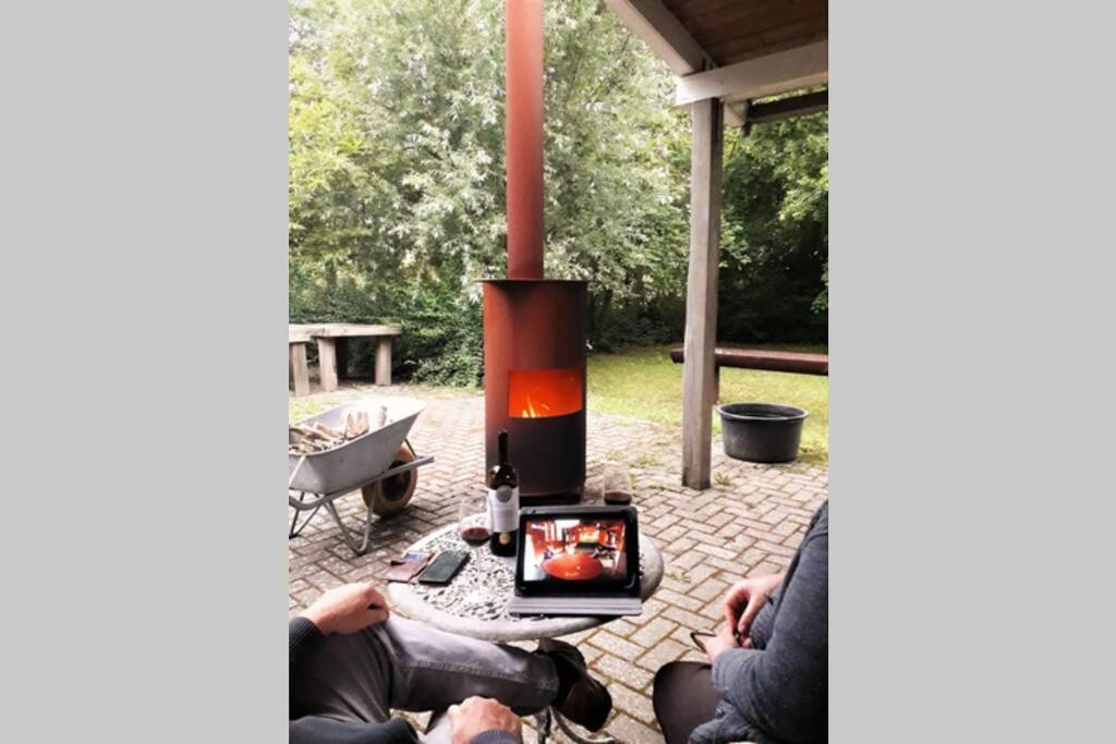 Logeren Op De Thoolse Parel Vakantiehuis Stavenisse Екстериор снимка